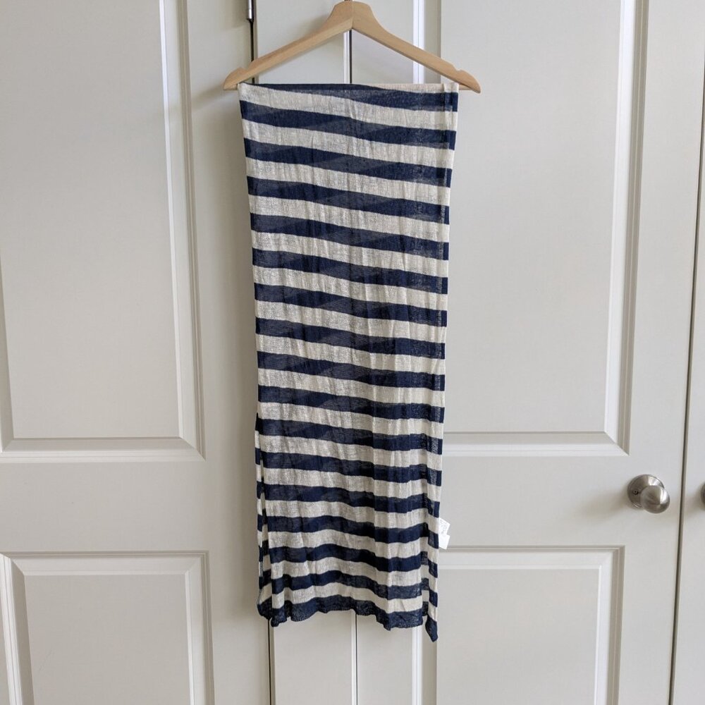 NWOT Muji Scarf White Blue Striped 100% Linen Wrap Rectangle Open Knit Scarf - Picture 5 of 5